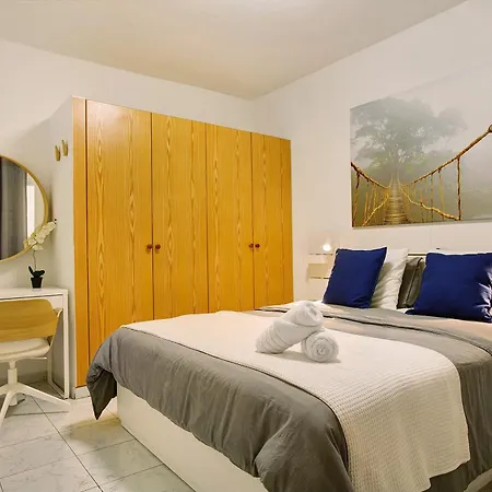 Little Gem Apartment