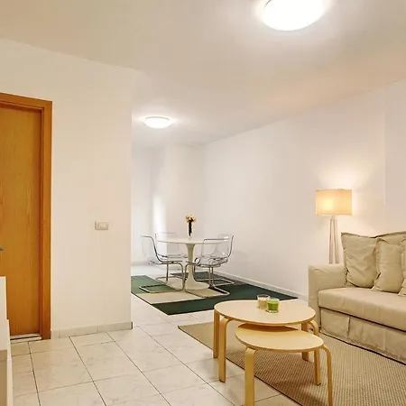 Little Gem Apartment